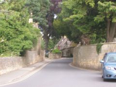 Road to St James Church
