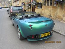 Fancy Car in Chipping Campden